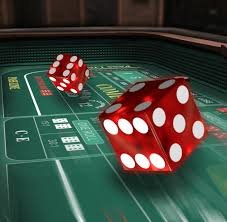 Meja baccarat langsung dengan dealer profesional cermin303