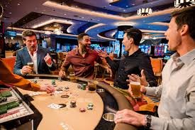 Dashboard taruhan cermin303 menampilkan pasar UFC dengan odds real-time